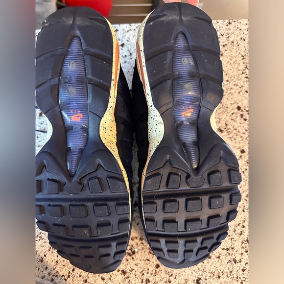 EUC NIKE Air Max 95 EM 'Beaches of Rio' size 12 - Picture 9 of 9